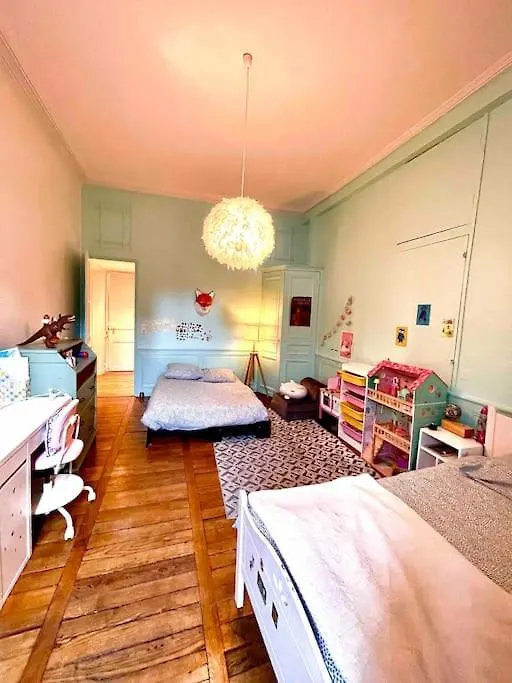 Appartement Grande Suite De Scylla Hyper Centre Second Lodge Rennes Frankrijk